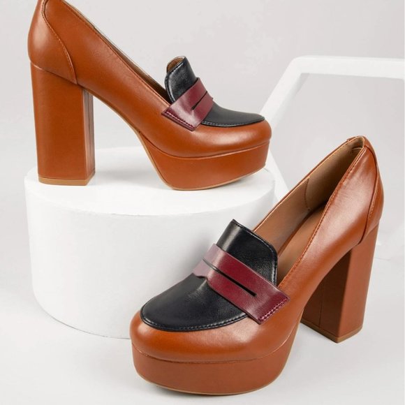 NIB Tan Platform Penny Loafers Chunky Heels - Picture 3 of 4